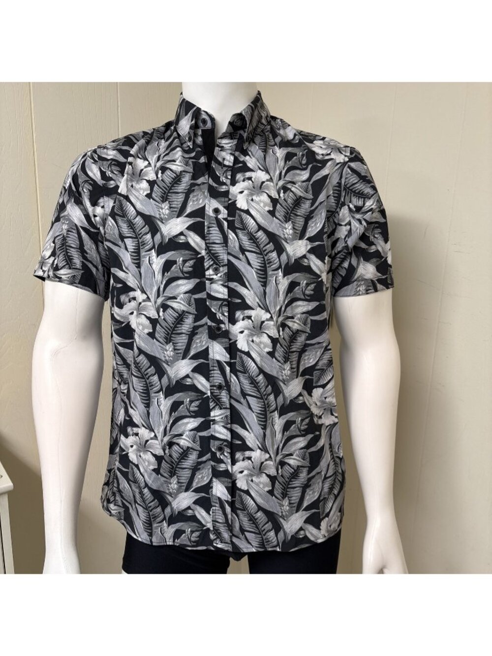 Fried Denim Slim Fit Button Front Shirt Mens M White Black Floral Aloha Stretch